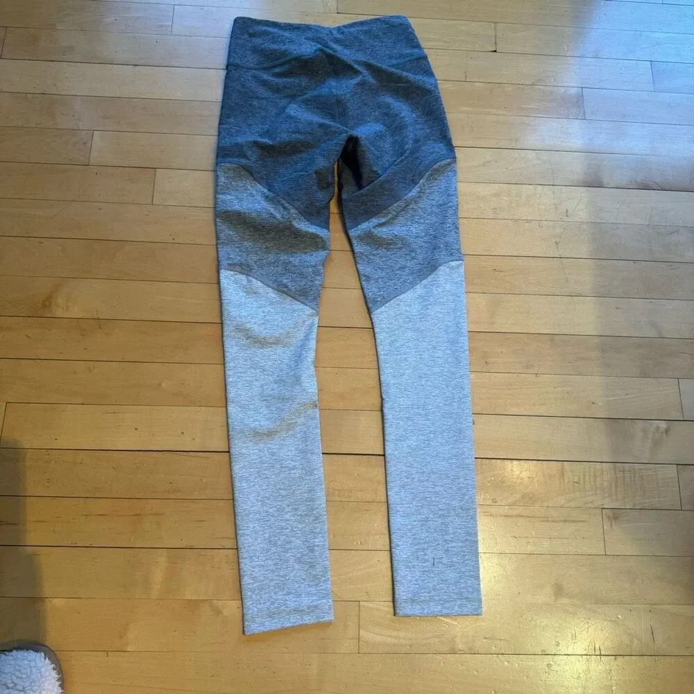 $78 Outdoor Voices Springs 7/8 legging NWT size XS m2
